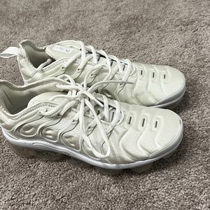Nike Vapormax plus (white) Womens